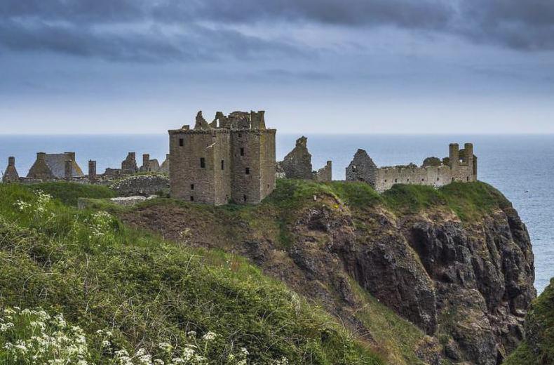 Dunnottar Castle – miejsce piękna i tajemniczości